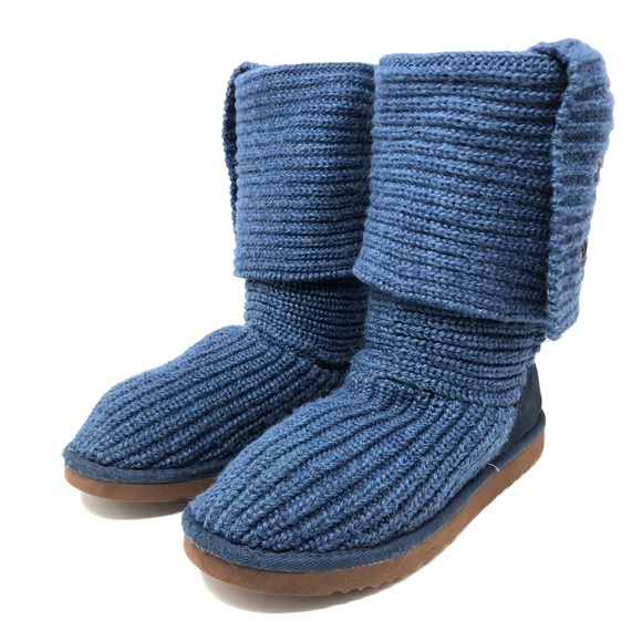 UGG | Shoes | Ugg Australia Classic 